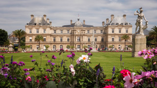Large building statue field flowers 2 - paris school free wallpaper