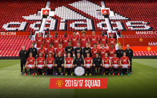 Soccer team photo stadium wall - realism free wallpaper