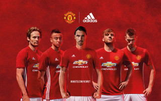 Men red white soccer uniforms - a line free wallpaper