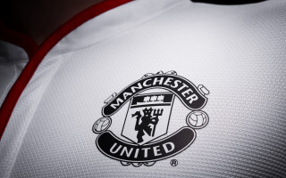 Manchester united sleeve crest checkered - carles delclaux i free wallpaper