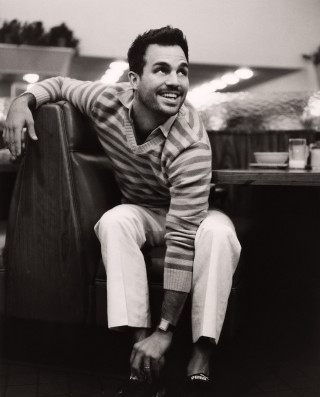 Man smiling chair restaurant hands - free vintage wallpaper