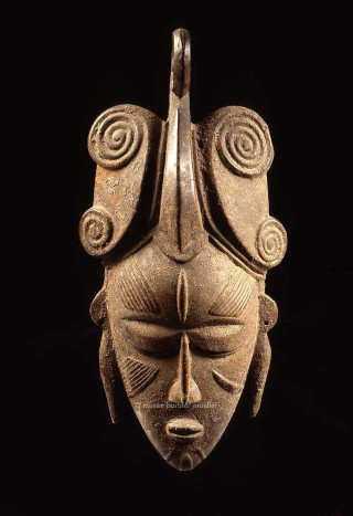 Wood metal mask face artistic - a face free wallpaper
