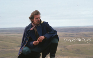 Man blue coat tie crouching - a blue coat free wallpaper