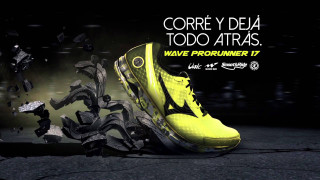 Yellow shoes black white lettering - lettering free wallpaper