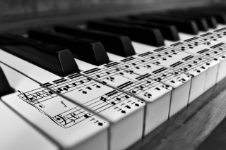 Piano musical notes black white 2 - cinematic composition free wallpaper