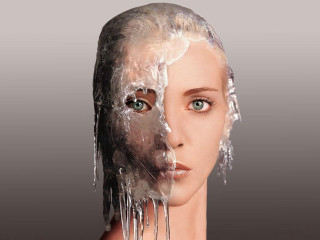 Woman ice icicles hair comb - a face free wallpaper