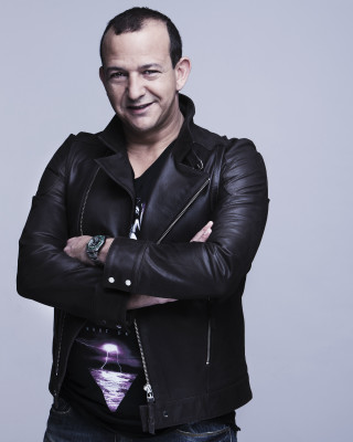 Man leather jacket posing arms 2 - free portrait wallpaper