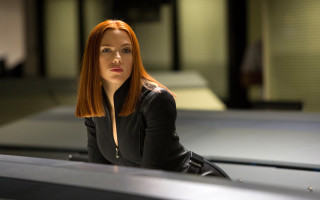 Redhair woman car garage blackjacket - a black top free wallpaper