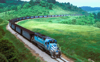 Train country side green field - a train free wallpaper