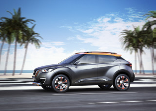 Silver car palm trees beach - a silver car free wallpaper