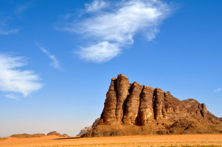 Large rock formation desert blue - a large rock formation in the middle of a desert area free wallpaper