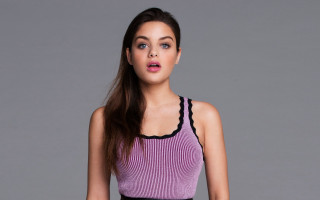 Surprised woman purple top black - a polaroid photo free wallpaper
