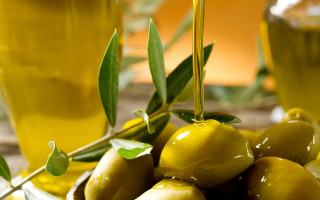 Bowl olives green leaf glass - a green leaf free wallpaper