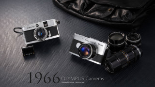 Camera table items bag side - f 8 aperture free wallpaper