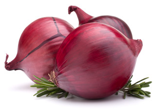 Two red onions white surface - a white surface free wallpaper