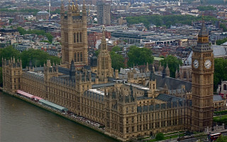 Large building clock tower city 2 - a bridge in front free wallpaper