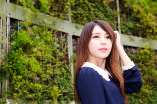 Woman green vines white shirt - a green wall free wallpaper