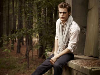 Man sitting ledge woods scarf - everett warner free wallpaper