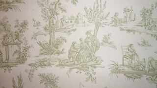 Woman man park bench bird - feature free wallpaper