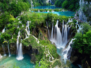 Waterfall lake many waterfalls scenery - tree and water free wallpaper
