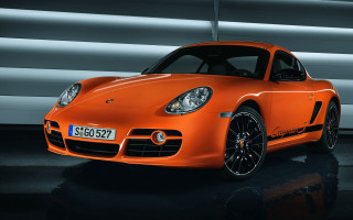 Bright orange sports car garage 4 - christian hilfgott brand free wallpaper