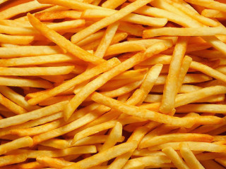 French fries table plate food - a plate of food free wallpaper