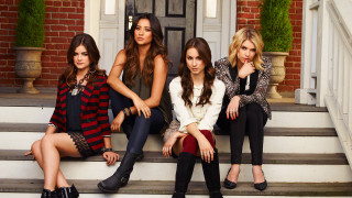 Women sitting steps house posing - caroline lucy scott free wallpaper