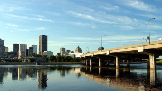 Bridge river city blue sky 2 - a bridge over a river free wallpaper