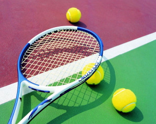 Tennis racket tennis balls court 3 - free sports wallpaper