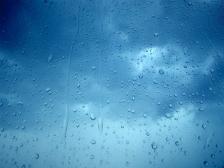 Blue sky clouds rain drops 2 - a few cloud free wallpaper