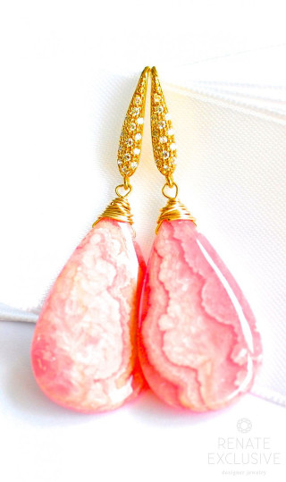 Pink gold diamond earrings romanesque - underneath free wallpaper