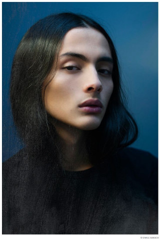 Woman long hair black shirt 12 - a black shirt free wallpaper