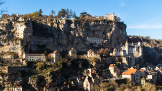 Village cliff mountain blue sky - naive free wallpaper