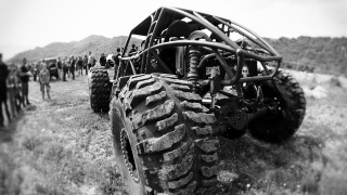 Large group people vehicle grass - a vehicle free wallpaper