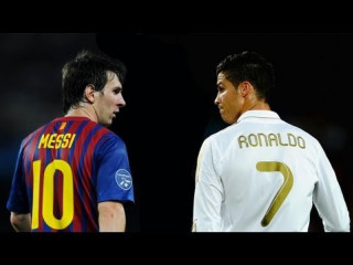 Soccer players facing each other - photo real free wallpaper
