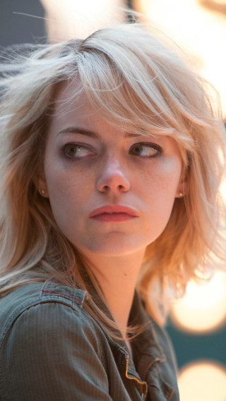 Blonde woman green shirt serious 2 - stuckism free wallpaper