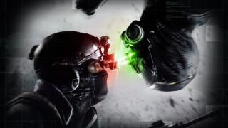 Man black suit helmet green 2 - vfx free wallpaper for desktop