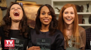 Three women laughing awards brown - three woman free wallpaper