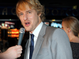 Man suit tie holding microphone 3 - excessivism free wallpaper