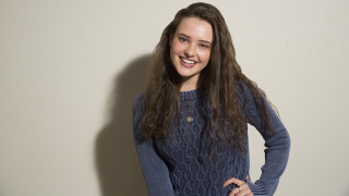 Woman smiling wall hands hips - beatrice huntington free wallpaper