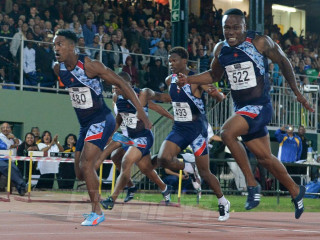 Men running track stadium spectators 2 - the stand free wallpaper
