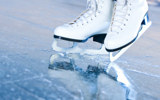 Ice skating reflection water person - the ice free wallpaper