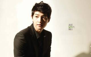 Handsome man suit green white - choi buk free wallpaper