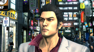City street man in suit - adam manyoki free wallpaper