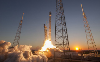Rocket launch sky clouds sun - the sun in the distance behind free wallpaper