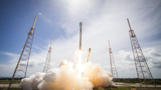 Rocket launch smoke ground vehicles - a rocket free wallpaper