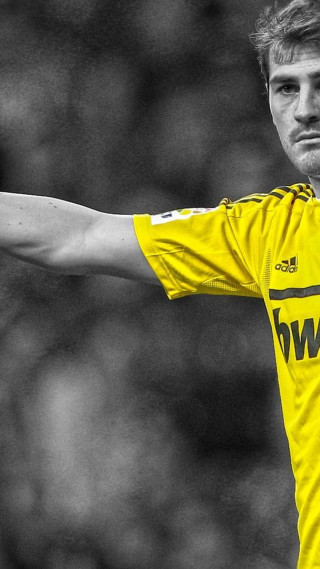 Man yellow shirt baseball black - carles delclaux i free wallpaper
