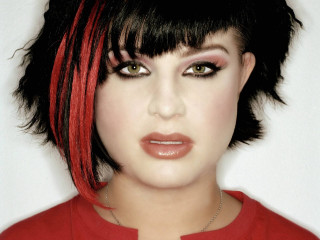 Red hair red shirt necklace - her neck and a necklace free wallpaper