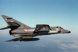 Fighter jet blue sky clouds 22 - cloud below free wallpaper