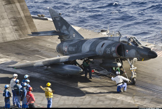 Fighter jet aircraft carrier water - top of a body free wallpaper for desktop